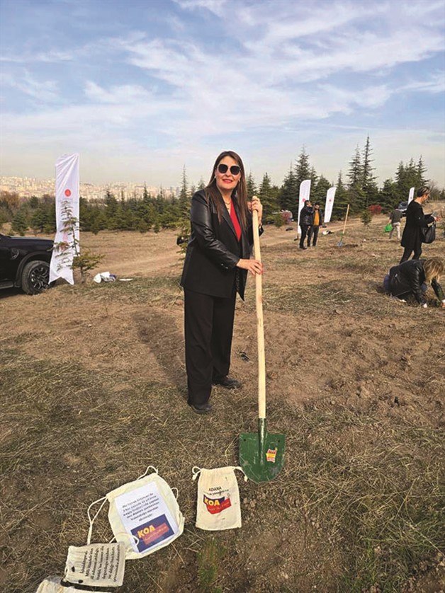 İlknur Şahinaslan Fidan Dikti, Adana Toprağıyla Buluşturdu