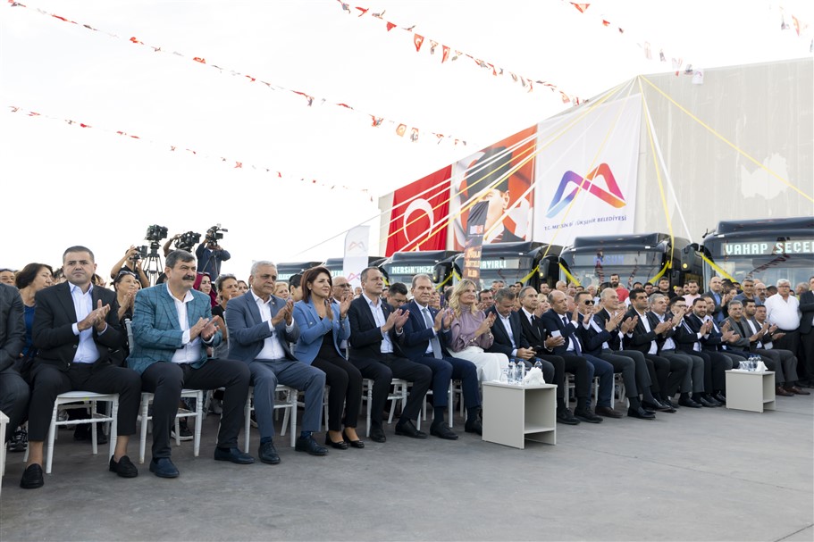 Mersi̇n Büyükşehi̇r’den Bi̇r İlk Daha; Ulaşima Elektri̇k Geldi̇ (15)