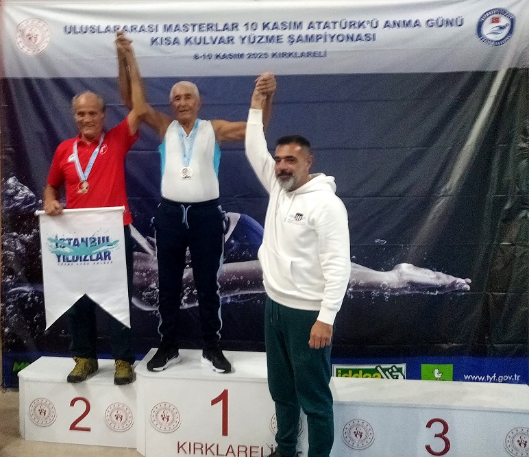 Muhlis Uçar Kürsüde