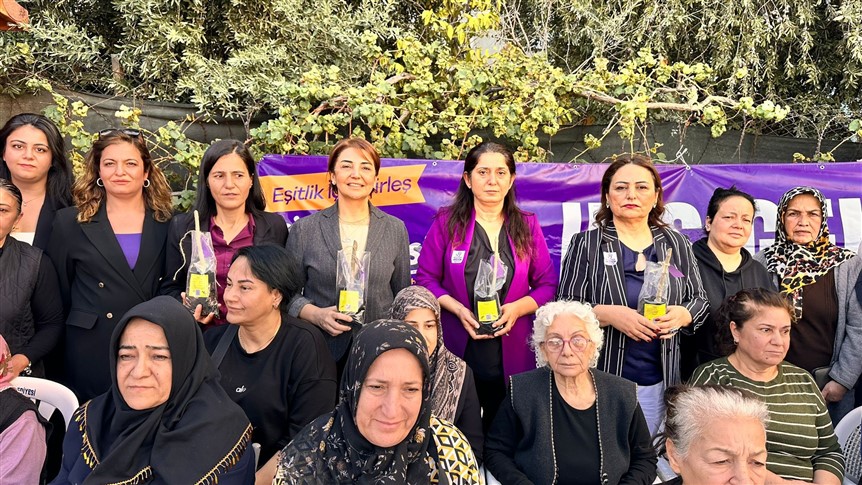 Müzeyyen Şevki̇n Zeyti̇n Fi̇dani Kampanyasi (1)