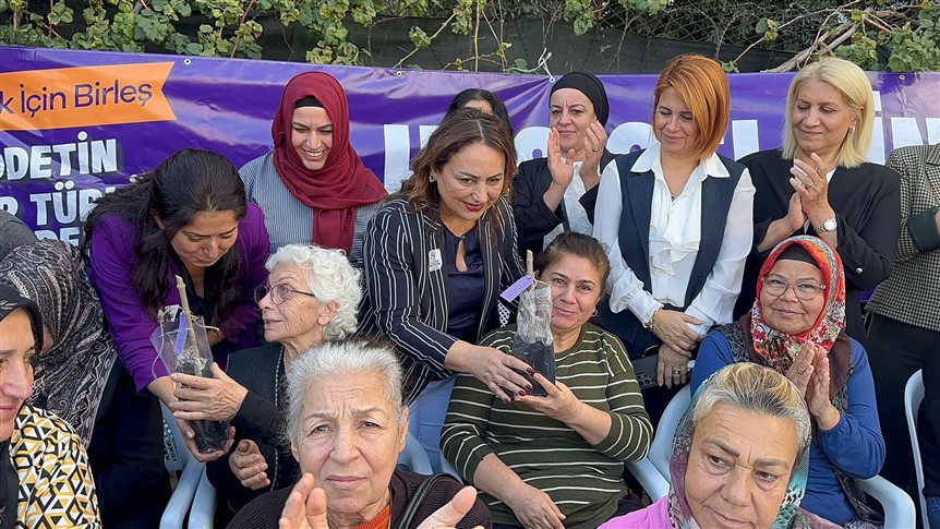 Müzeyyen Şevki̇n Zeyti̇n Fi̇dani Kampanyasi (4)