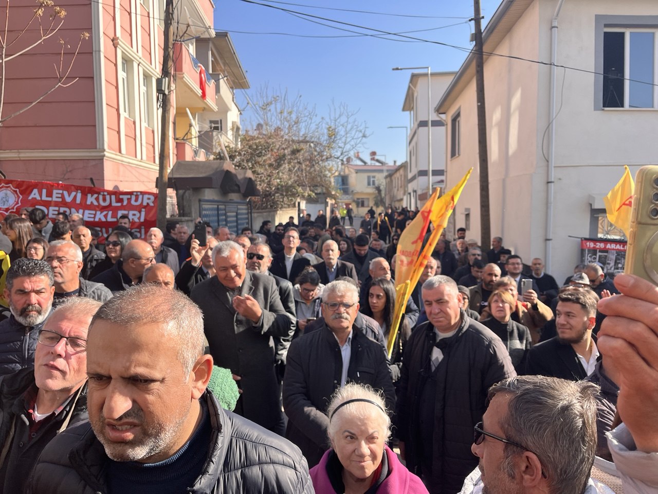 5922564338898111709 (1)