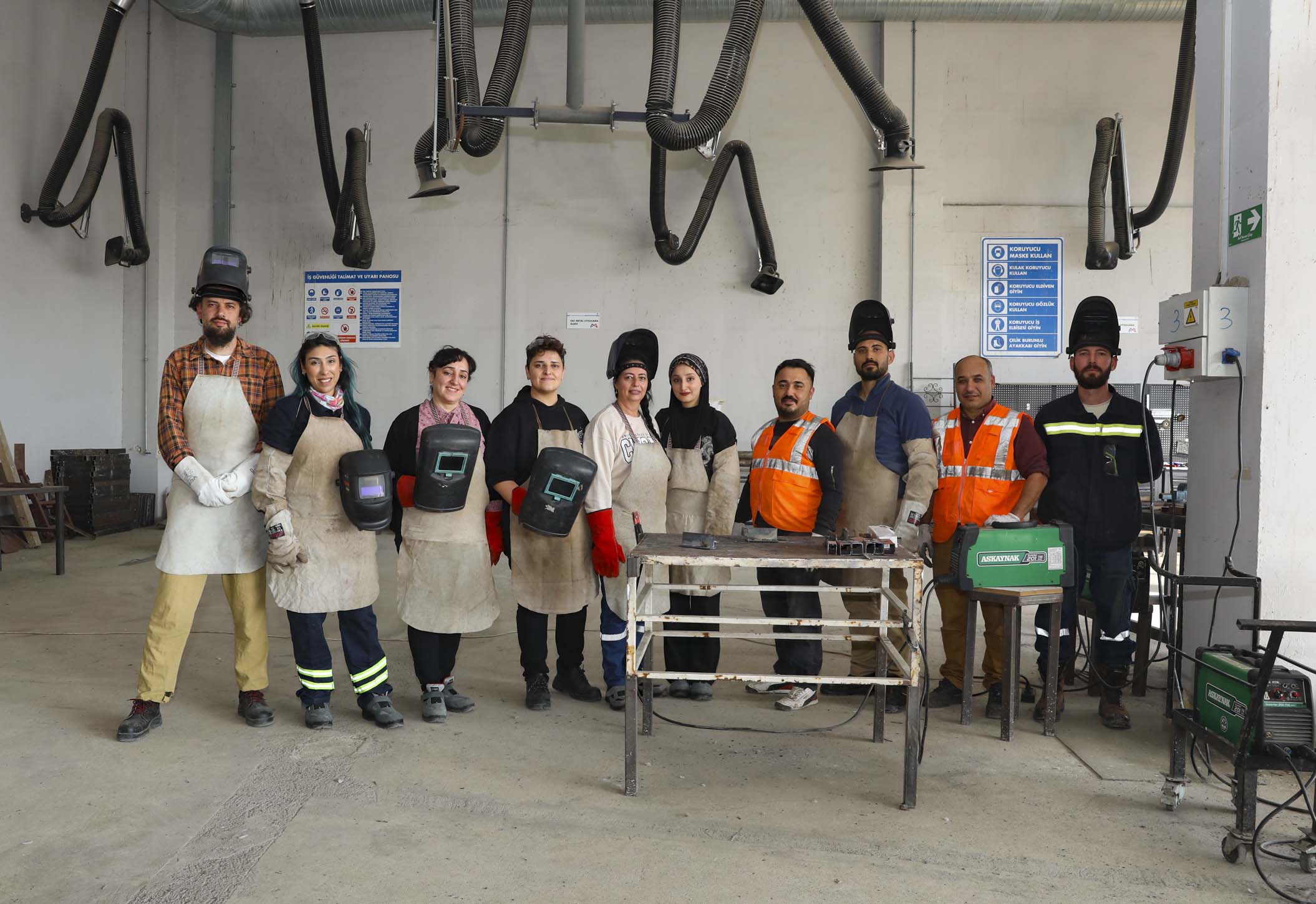 Büyükşehi̇r Mercek’te Çeli̇k Kaynak Eği̇ti̇mleri̇ Sürüyor (6)-3