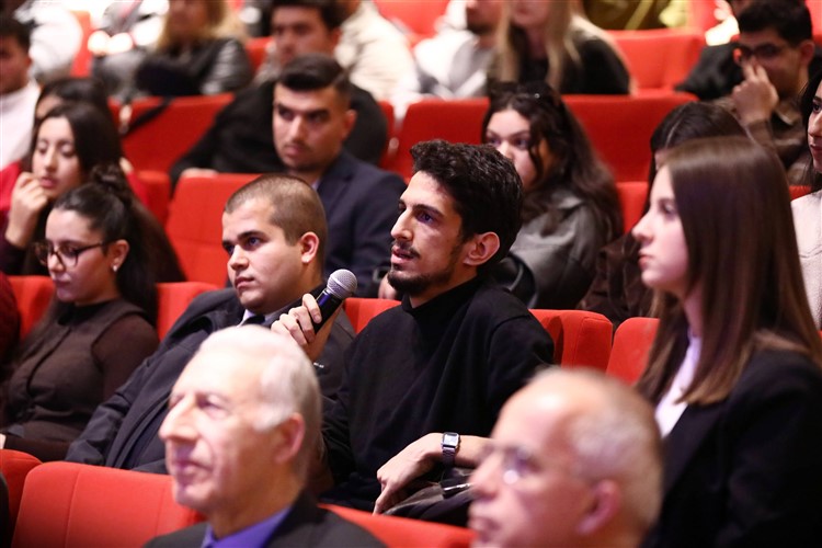 Gaün Rektörü Doğan Öğrenci̇lerle Buluştu 4