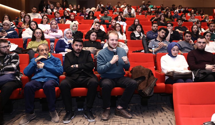 Gaün Rektörü Doğan Öğrenci̇lerle Buluştu 6