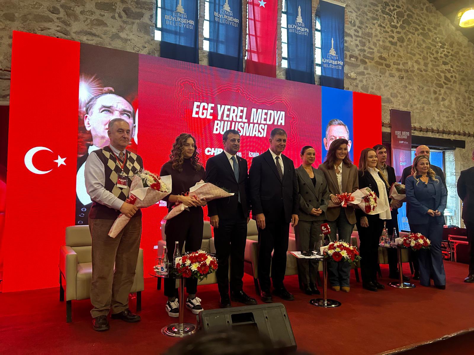 G Tk Sr C W Q A E J P8 R