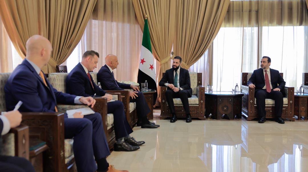 G U E Iw U Xo A A Ifpb