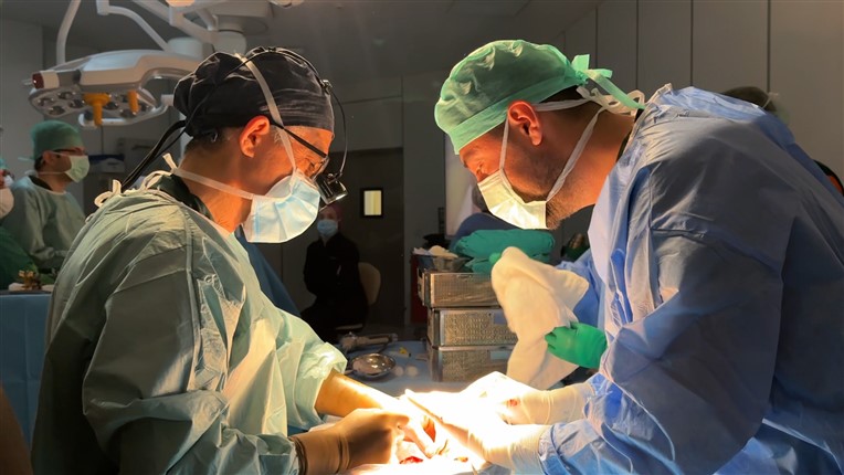 Gazi̇antep Üni̇versi̇tesi̇’nde 1.071’İnci̇ Böbrek Nakli̇ Gerçekleşti̇ri̇ldi̇ (4)