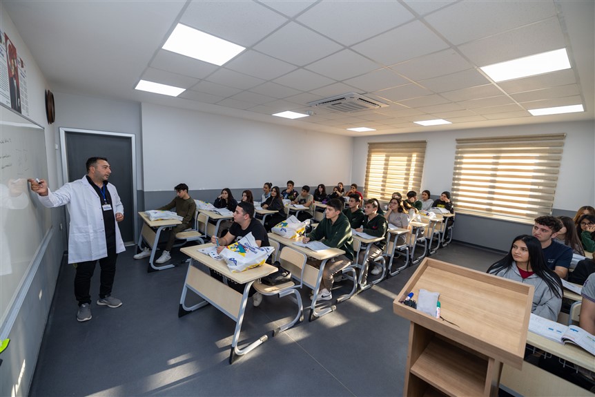 Mersi̇n Büyükşehi̇r’i̇n Sosyal Poli̇ti̇kalari Türki̇ye’ye Örnek Oluyor (2) Renamed 4679