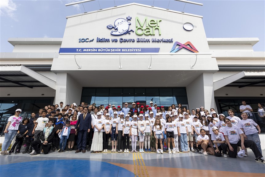 Mersi̇n Büyükşehi̇r’i̇n Sosyal Poli̇ti̇kalari Türki̇ye’ye Örnek Oluyor (8)