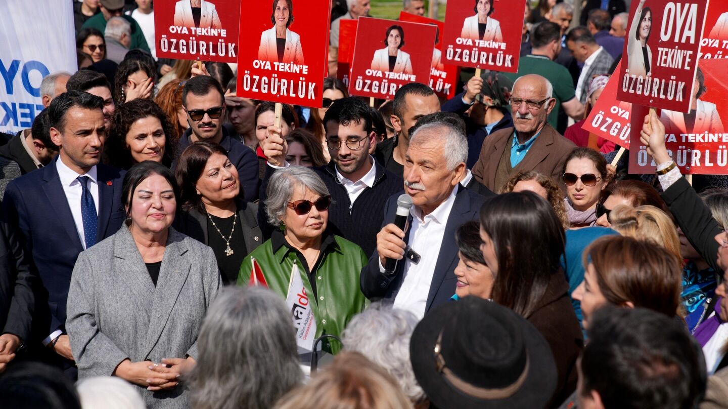 Başkan Teki̇n'e Destek Toplantisi 6