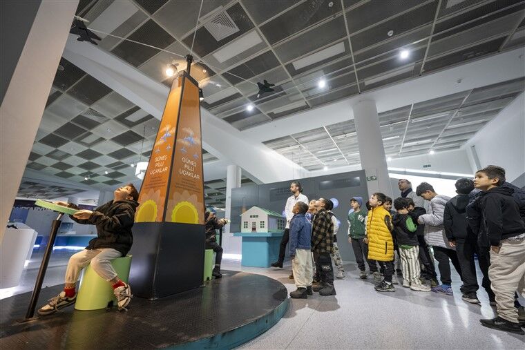 Çocuklarin Dünü, Bugünü, Yarini Büyükşehi̇r’e Emanet (14)