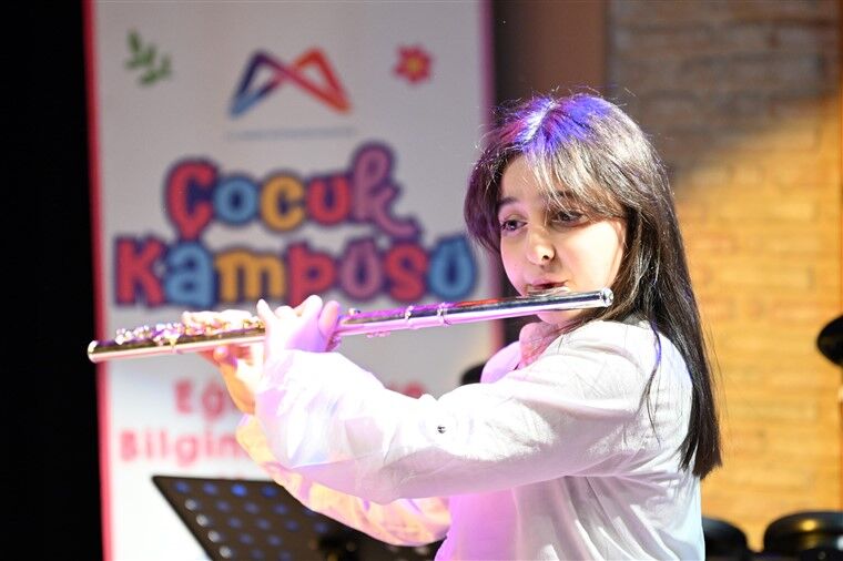 Çocuklarin Dünü, Bugünü, Yarini Büyükşehi̇r’e Emanet (4)