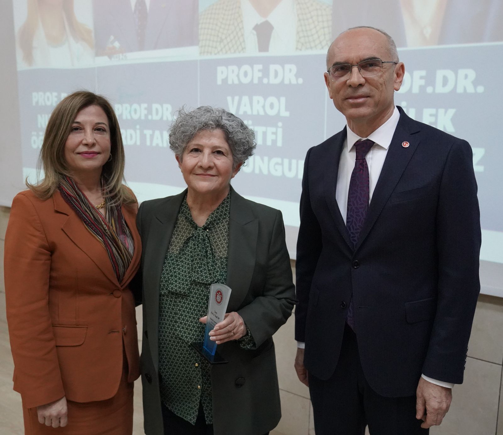 Çukurova Üniversitesi Tıp Fakültesi 14 Mart Tıp Bayramını Kutladı Foto (9)