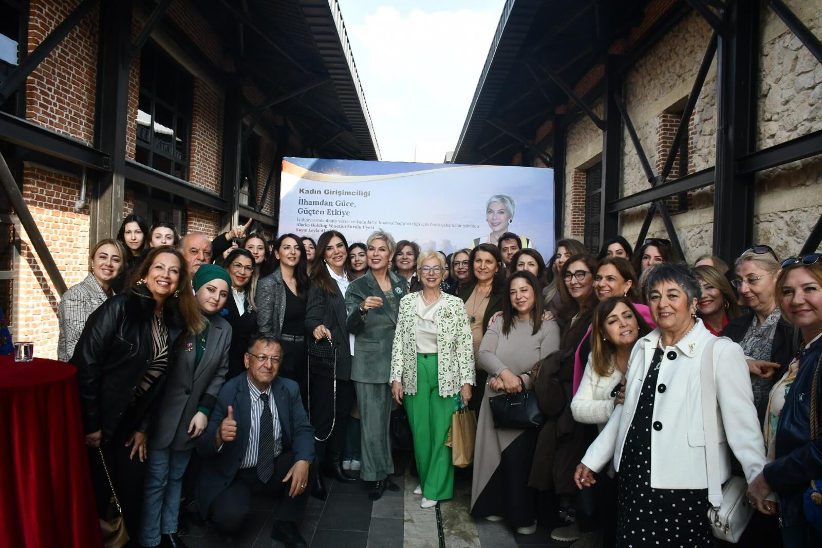 İşkad Leyla Alaton (2)