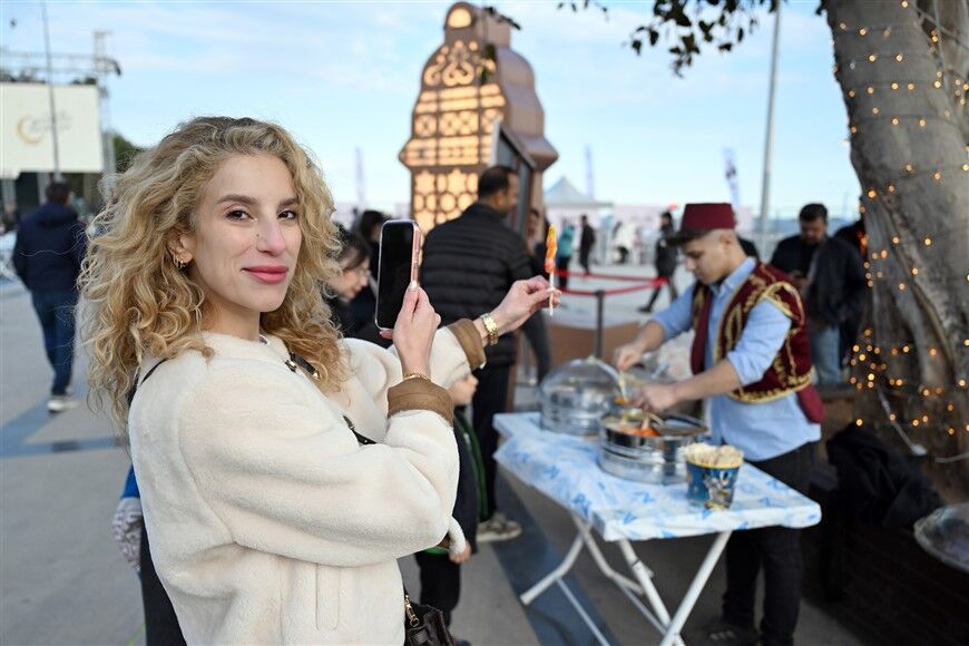 Kadinlar Mersi̇n Büyükşehi̇r İle Hayati Baştan Yaziyor (8) Renamed 876