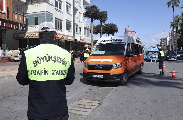 Mersi̇n Büyükşehi̇r, Ramazan Bayrami İçi̇n Hazirliklarini Tamamladi (12)