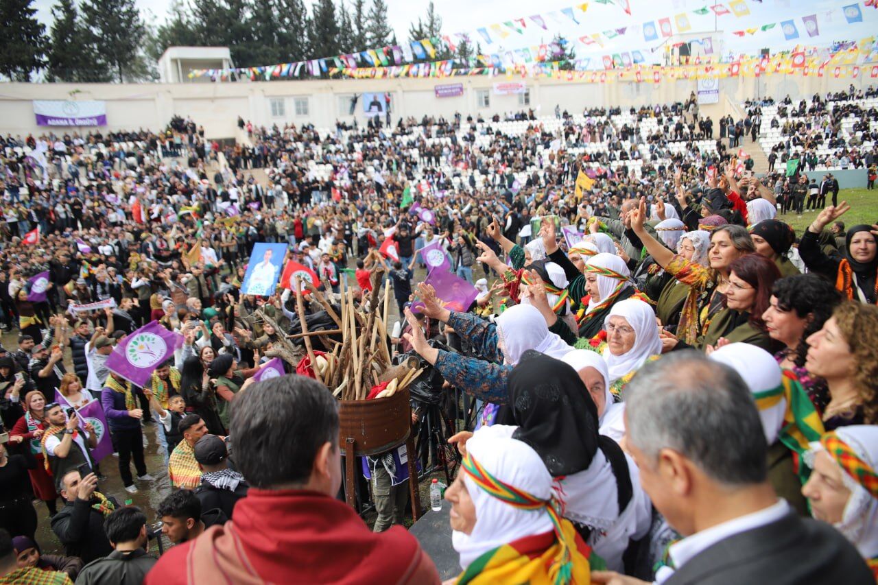 Photo 5909023891856755918 Y (1)