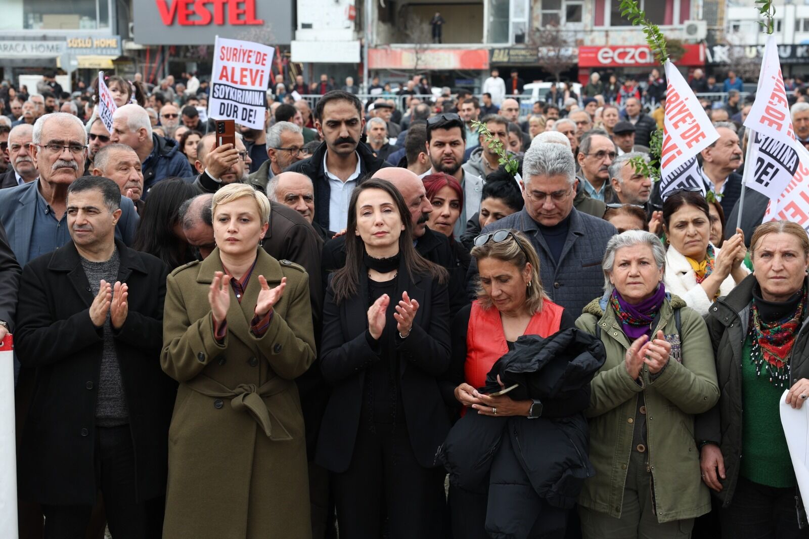 Whatsapp Image 2026 03 07 At 20.38.47 (3)