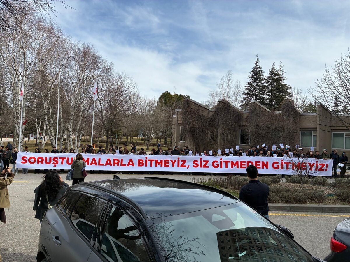 X2 Twitter.com H Cp Rir3A M A A8 Q H5