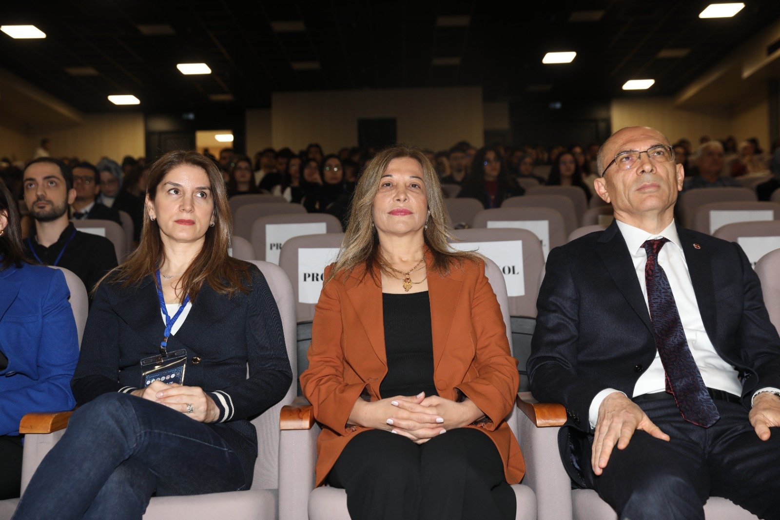 60A9Acfa F054 4D75 8Bfe 47B12D939E3A