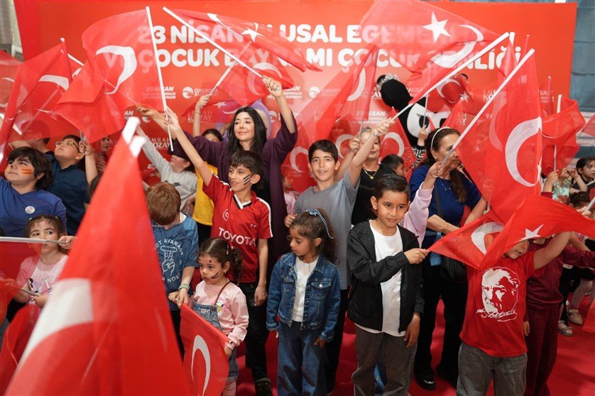 Çukurova'da 23 Nisan Coşkusu (23)