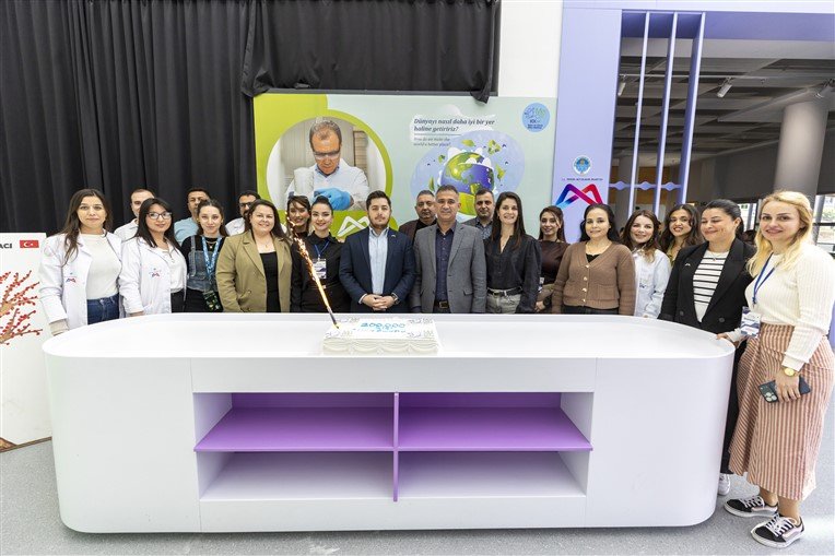 Mersi̇n Büyükşehi̇r Mercan Bi̇li̇m Merkezi̇ 200 Bi̇n Zi̇yaretçi̇ Sayisina Ulaşti (3)