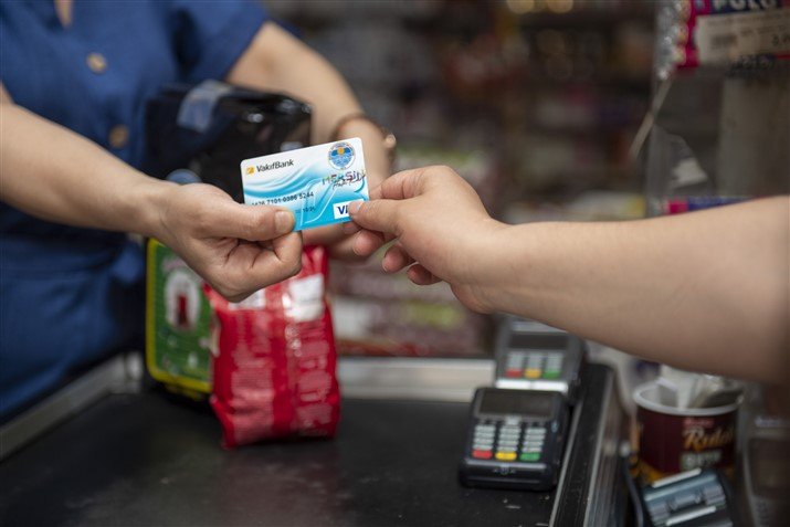 Mersi̇n’de Sosyal Destek Aği Büyüyor Mersi̇n Büyükşehi̇r İle Bi̇nlerce Ai̇leye Umut Olunuyor (8)