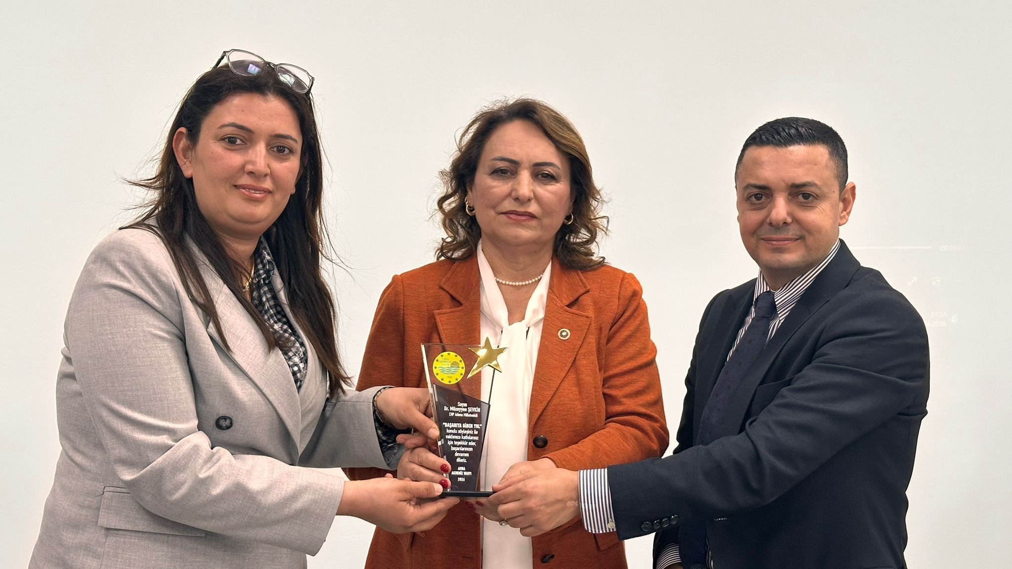 Müzeyyen Şevkin Asda Vakfı (1)