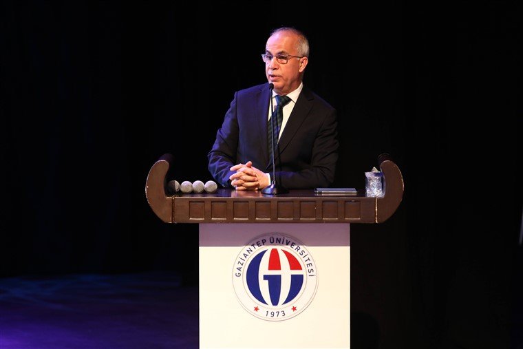 Ulusal Genç Edad Sempozyumu Prof. Dr. Mehmet Tarakçıoğlu