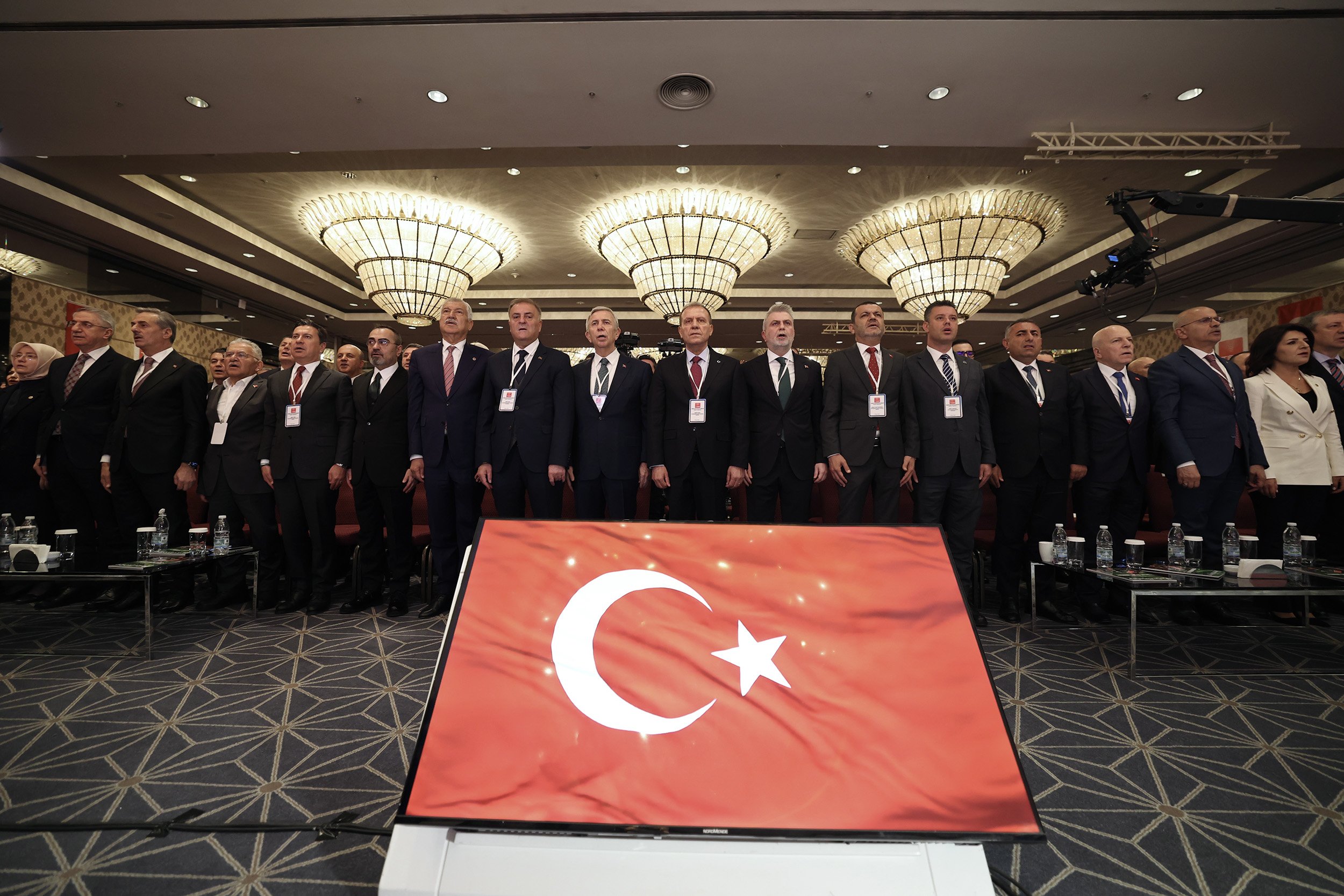 Başkan Seçer, Türki̇ye Beledi̇yeler Bi̇rli̇ği̇ Mecli̇s Toplantisi’na Katildi (1)