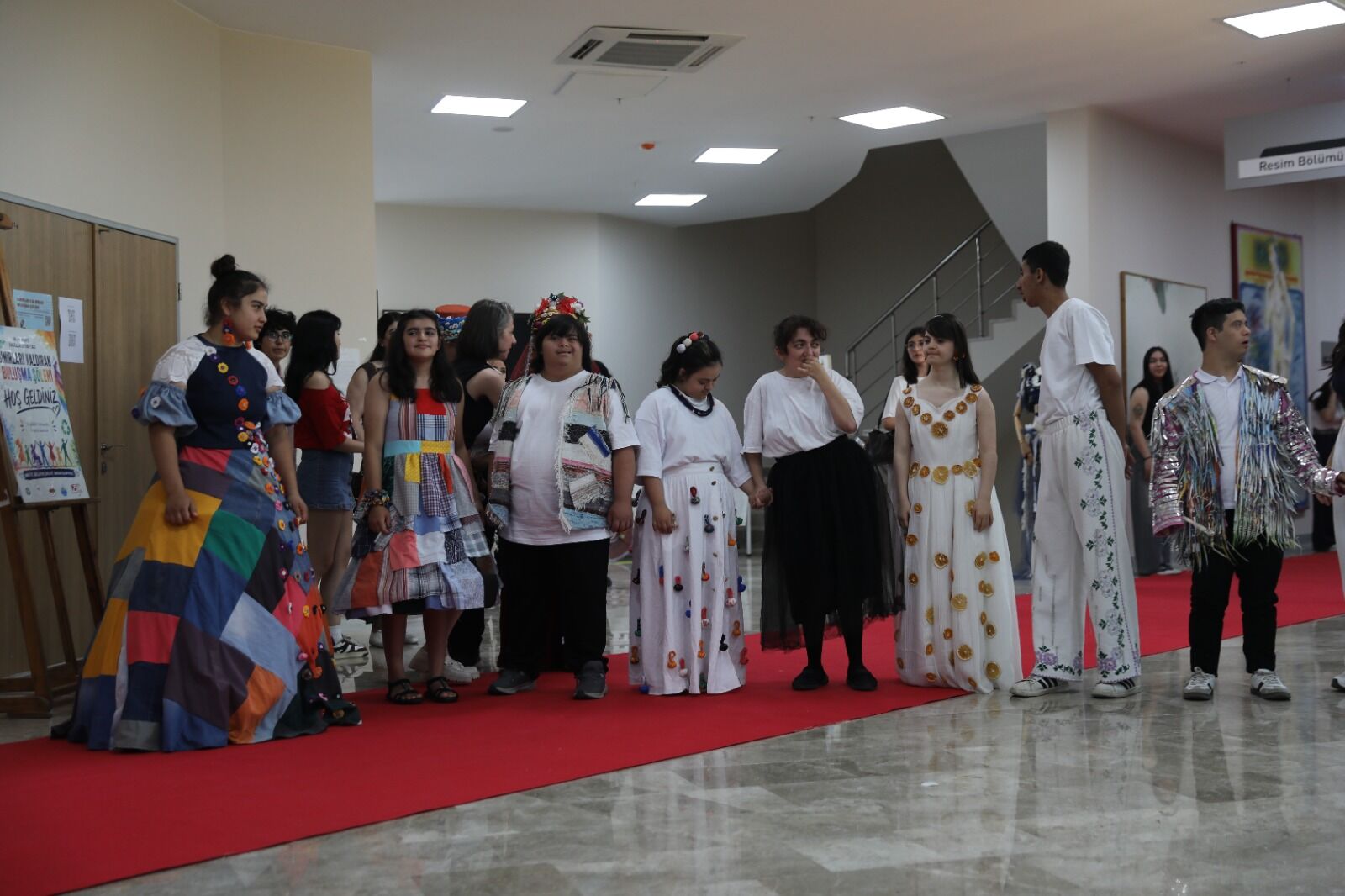 Çukurova Üniversitesinde Engelliler Haftasına Özel “Sınırları Kaldıran” Sanat Buluşması (12)