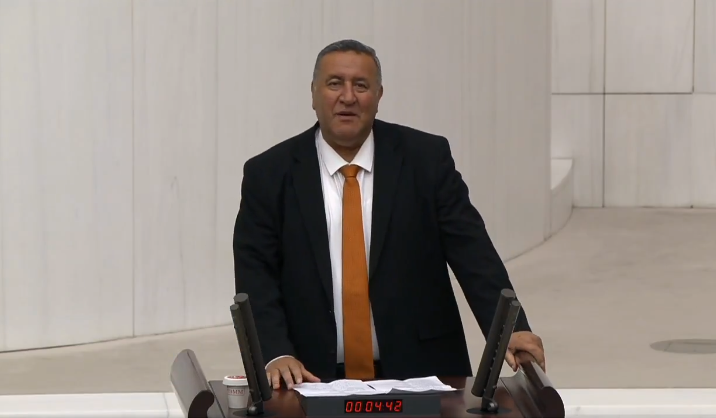 CHP’li Gürer: “Çiftçinin Kapısında İcra Var, Üretici Borç Batağına Sürüklendi”