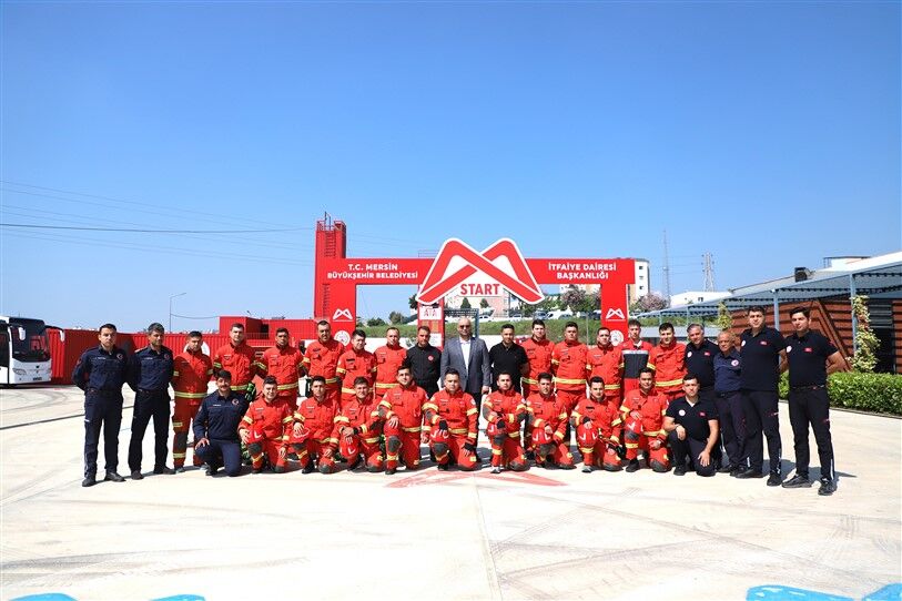 Mersi̇n Büyükşehi̇r Ata Eği̇ti̇m Merkezi̇, İtfai̇ye Okulu Gi̇bi̇ Hi̇zmet Veri̇yor (12)