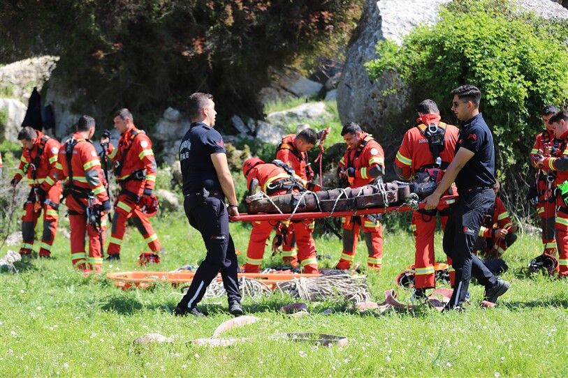 Mersi̇n Büyükşehi̇r Ata Eği̇ti̇m Merkezi̇, İtfai̇ye Okulu Gi̇bi̇ Hi̇zmet Veri̇yor (15)
