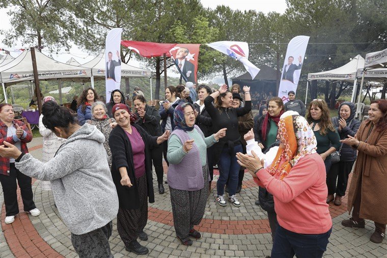 Mersi̇n Büyükşehi̇r İle Bu Yil Da Hidirellez Coşkuyla Kutlandi (7)