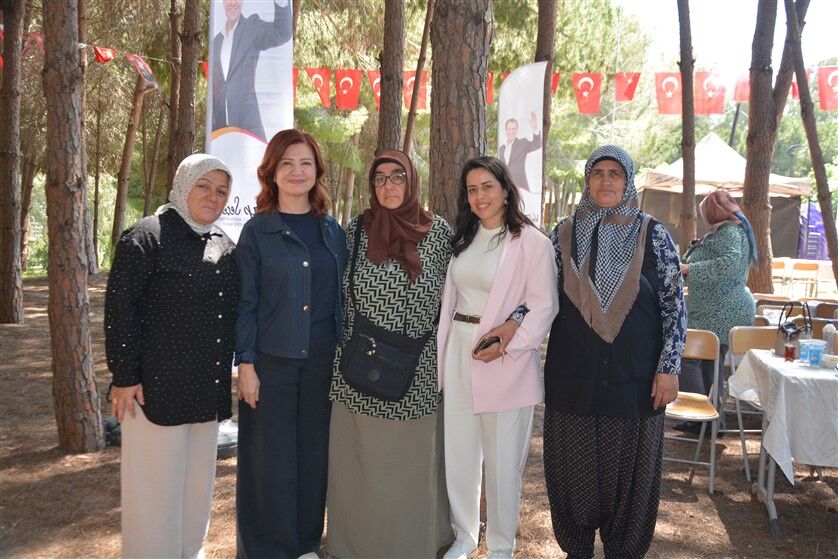 Mersi̇n Büyükşehi̇r’den Şehi̇t Anneleri̇ne Özel Program (10)
