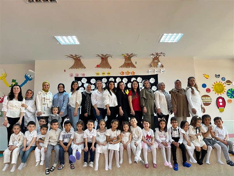 Mersi̇n’de ‘Anneler Günü’ne Mersi̇n Büyükşehi̇r İle Sevgi̇ Dolu Dokunuş (3)