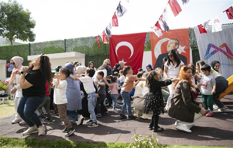 Mersi̇n’de ‘Anneler Günü’ne Mersi̇n Büyükşehi̇r İle Sevgi̇ Dolu Dokunuş (5)