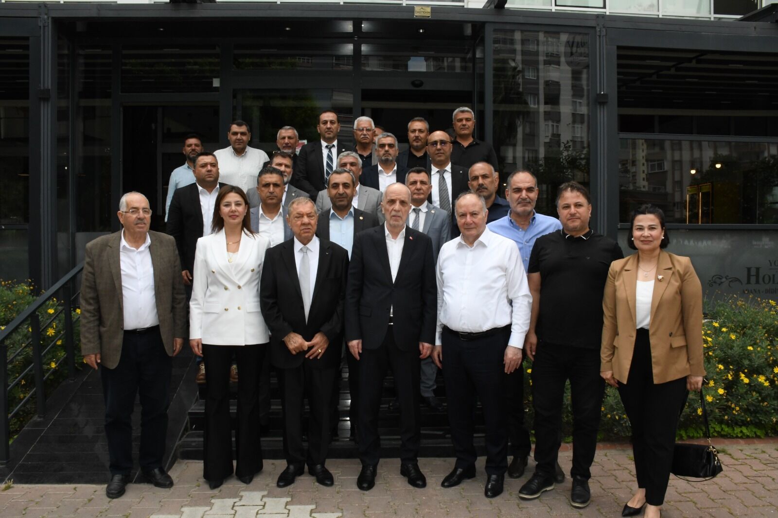 TÜRK-İŞ Genel Başkanı Ergün Atalay Adana’da: “Ana gündemim işçi, nerede ihtiyaç varsa oradayız”