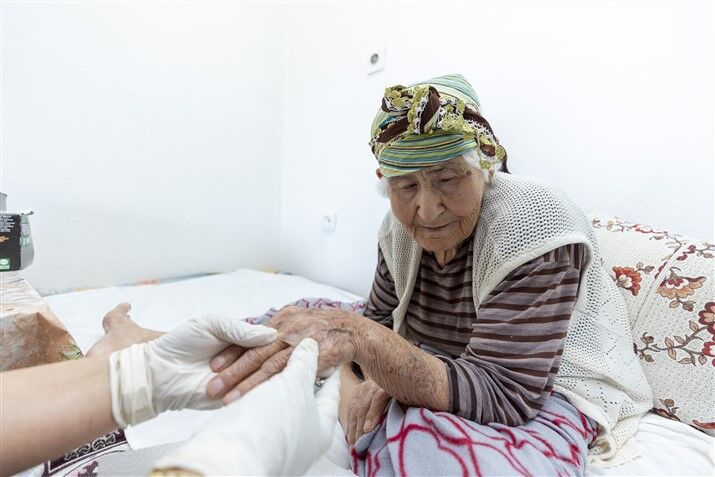 Mersi̇n Büyükşehi̇r ‘Herkesi̇n Ki̇msesi̇’ Olmaya Devam Edi̇yor (4)