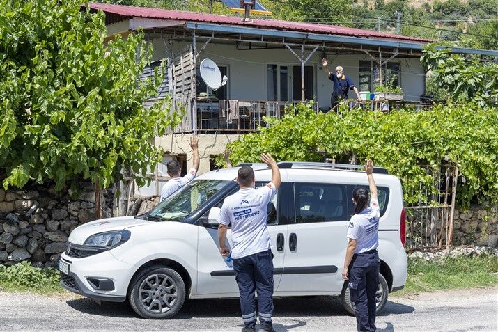 Mersi̇n Büyükşehi̇r ‘Herkesi̇n Ki̇msesi̇’ Olmaya Devam Edi̇yor (5)