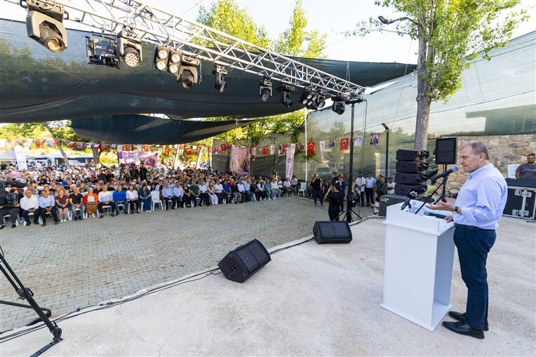 Başkan Seçer İle Meral Seçer, ‘8. Lavanta Hasat Şenli̇ği̇’ne Katildi (14)