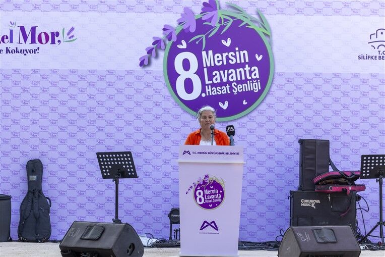 Başkan Seçer İle Meral Seçer, ‘8. Lavanta Hasat Şenli̇ği̇’ne Katildi (19)