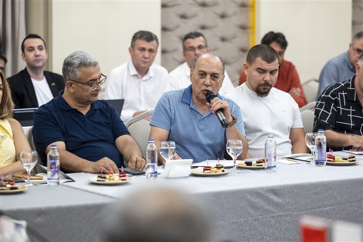 Başkan Seçer, Mepi̇ad Üyeleri̇yle Bi̇r Araya Geldi̇ (8)