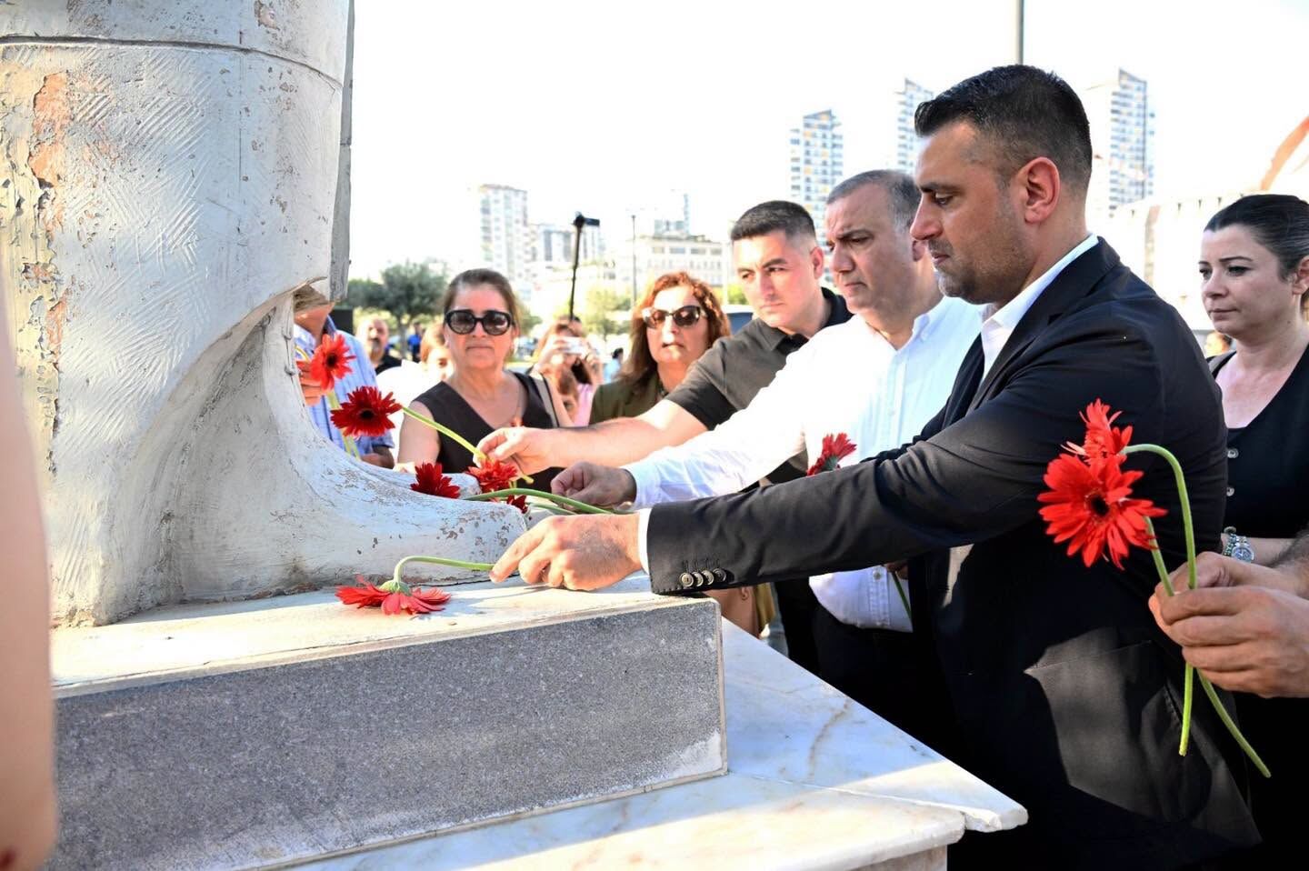 Madimak Katli̇ami 33. Yilinda Madimak Parki’nda Anildi (1)