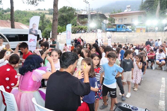 Mersi̇n Büyükşehi̇r’i̇n ‘Köy Bi̇zi̇m Şenli̇k Bi̇zi̇m’ Etki̇nli̇kleri̇ Dalakderesi̇’nde Başladi (1)