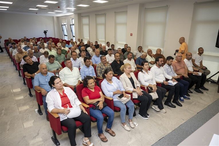 Büyükşehi̇r Ve Si̇li̇fke Beledi̇yesi̇ İş Bi̇rli̇ği̇ İle Söz Muhtarlarda (7)