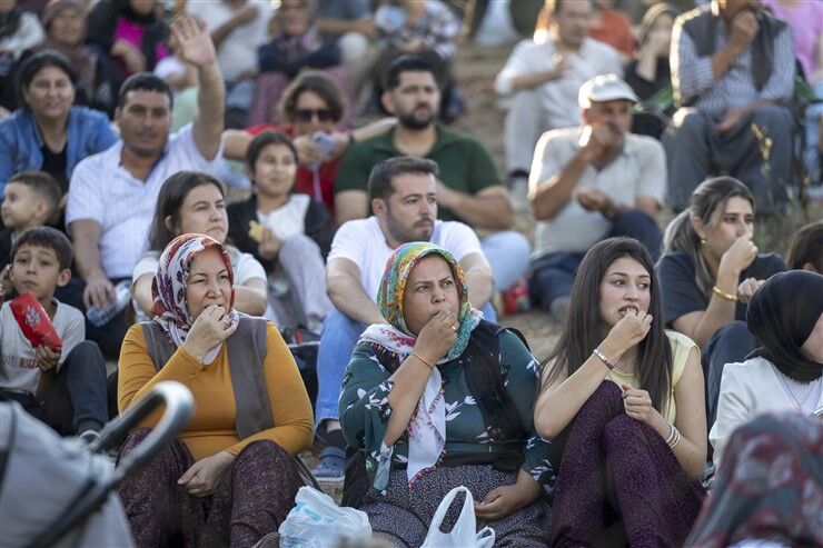 Mersi̇n Büyükşehi̇r’i̇n 30 Ağustos Zafer Kupasi’nda Şampi̇yonlar Belli̇ Oldu (4)