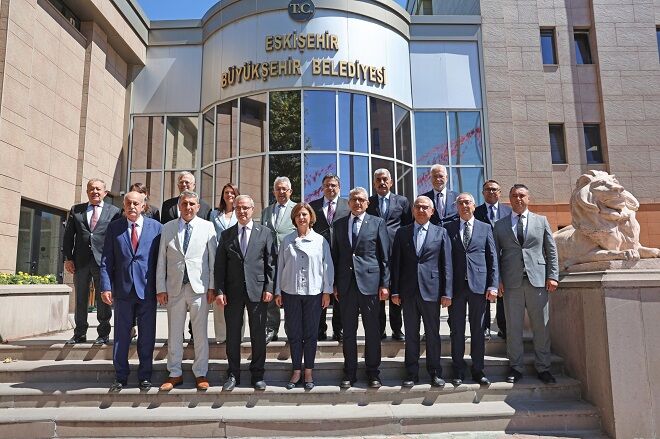 Osbük Heyeti̇nden Başkan Ünlüce’ye Zi̇yaret (1)